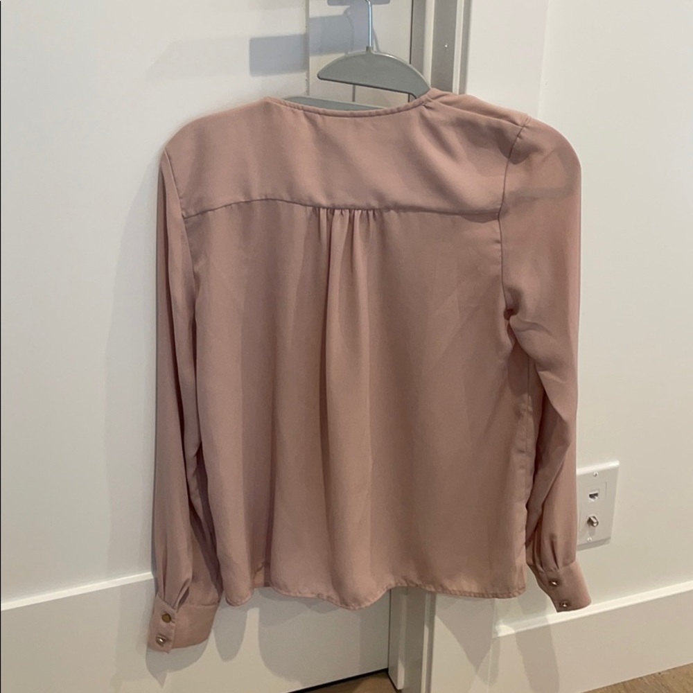H&M Blouse - Picture 2 of 3